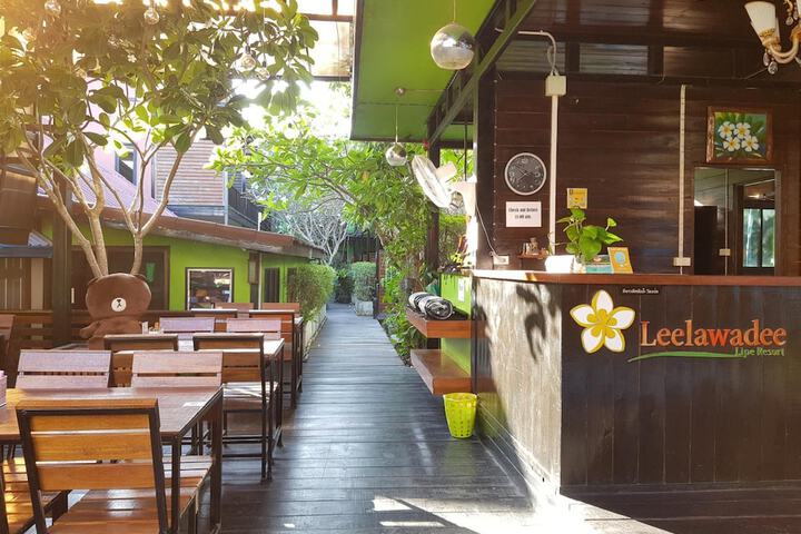 Dining Photos