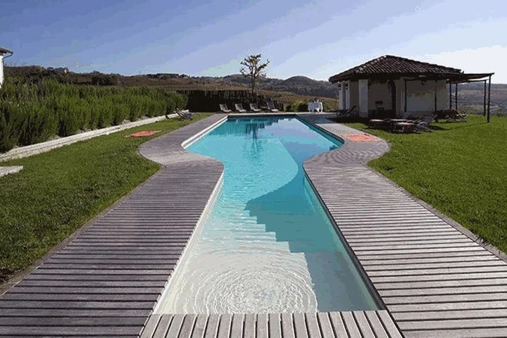 Pool 10 of 12