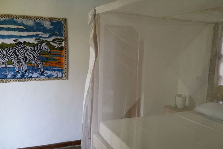 Room 5 of 56