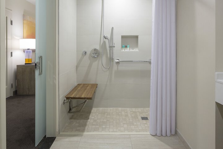 Bathroom shower