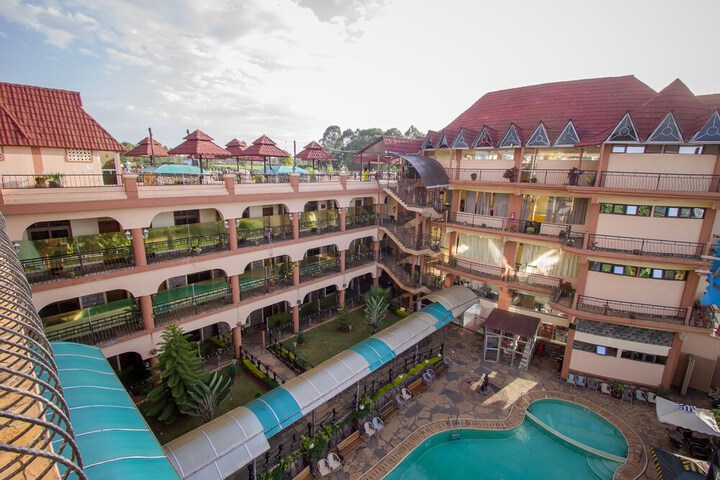 Hotel 75 of 76