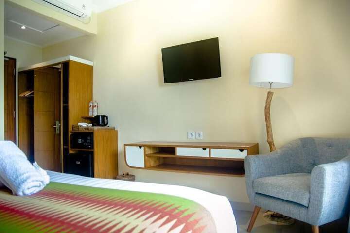 Room 15 of 43