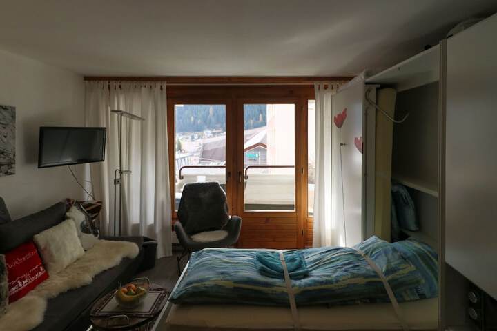 Room 20 of 169