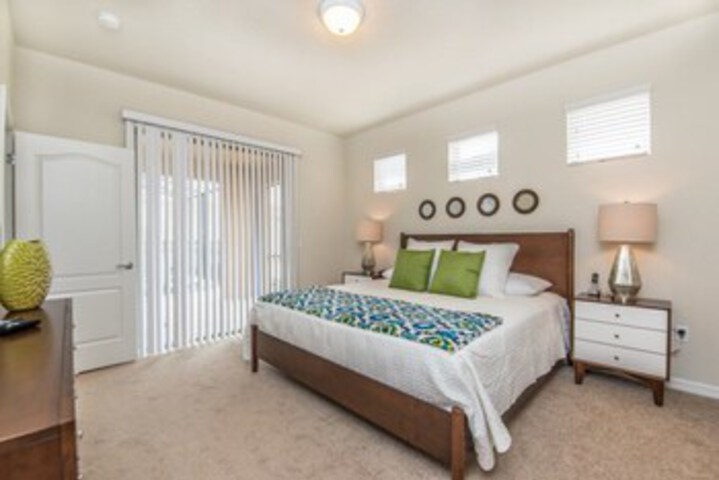 Room 9 of 26