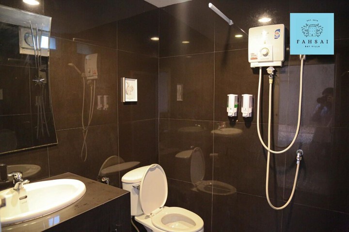 Clean Restrooms