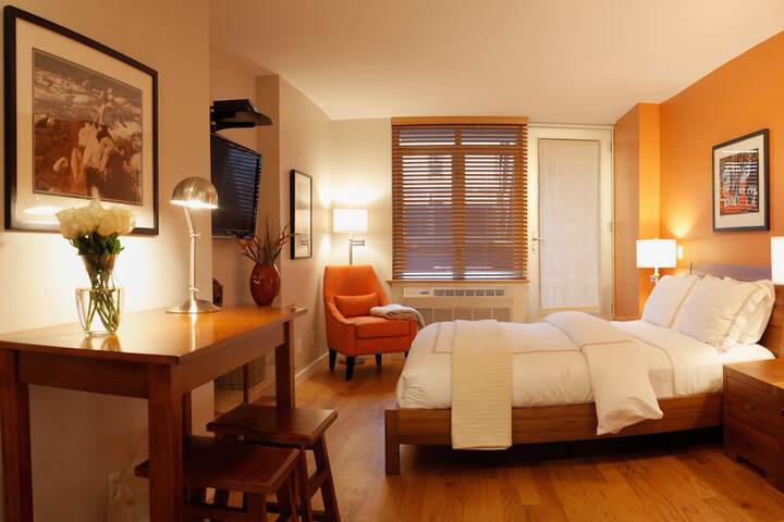 Room 5 of 49