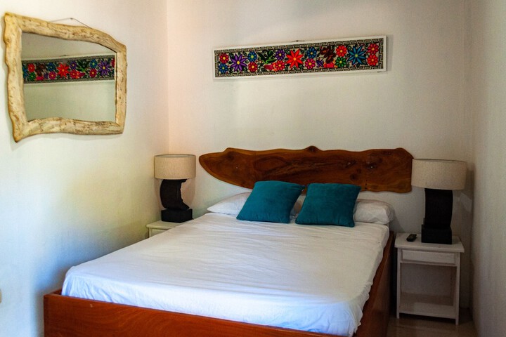 Room 14 of 21