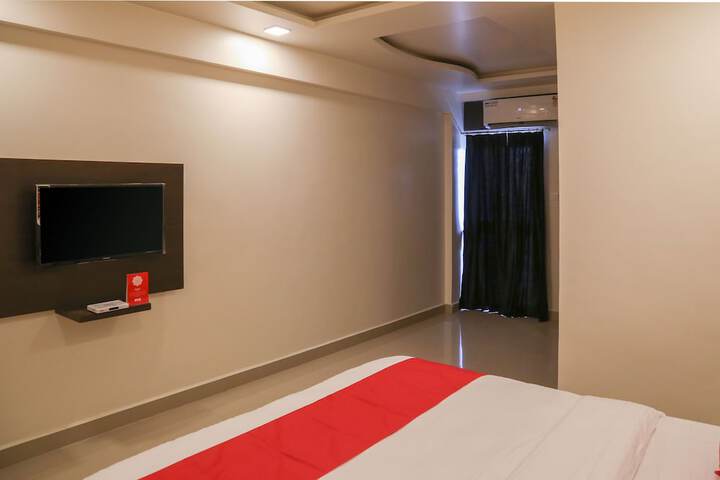 Room 12 of 13