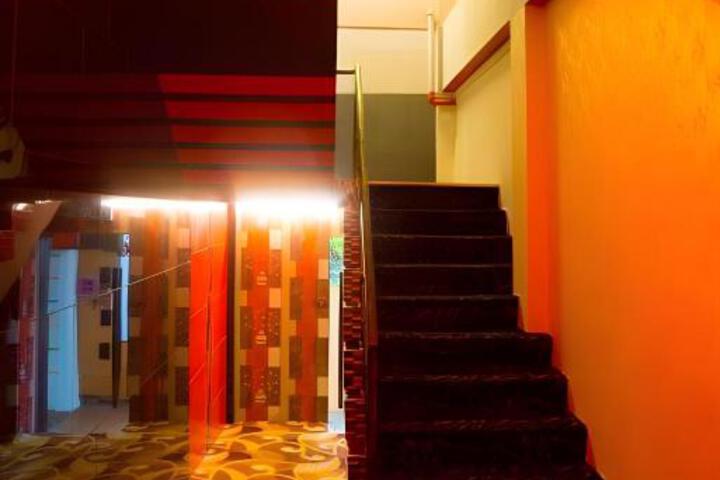 Photo 8