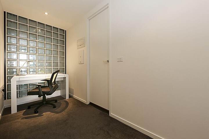 Room 35 of 40