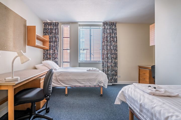 Room 20 of 83