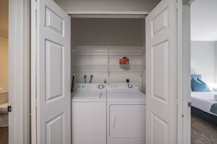 Laundry 54 of 187