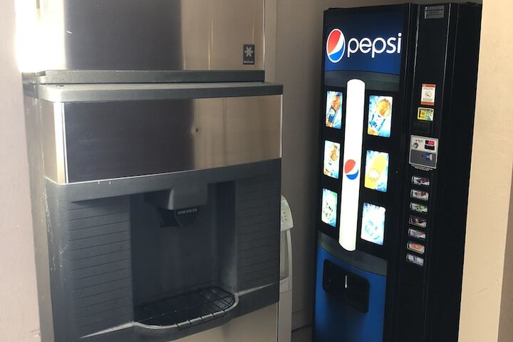 Vending machine