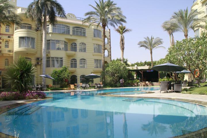 Pool 53 of 117