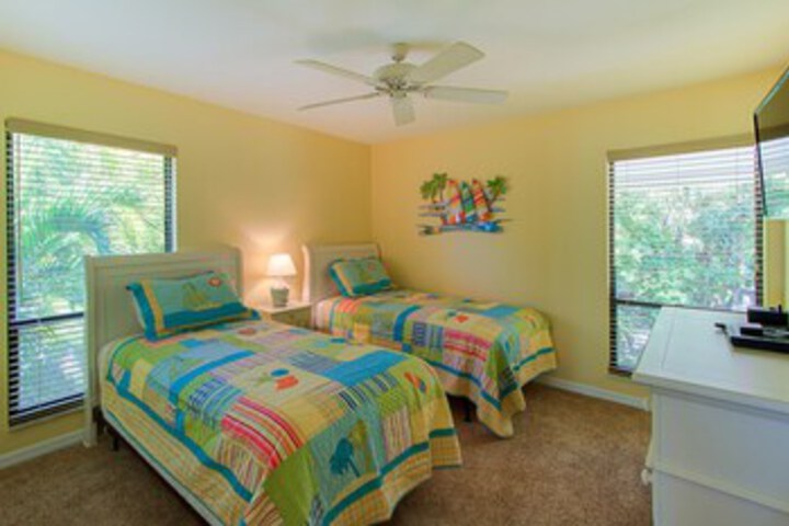 Room 42 of 47