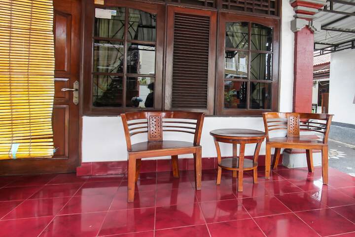Hotel Interior 4 of 22