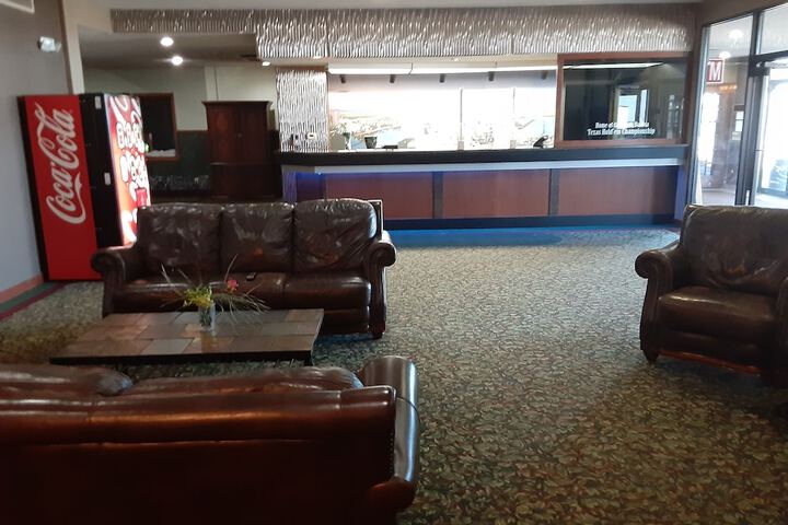 Hotel Interior 4 of 28