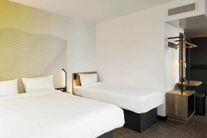 Room 20 of 59