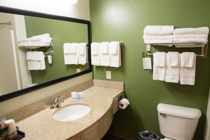1 King Bed Suite (2 of 9)