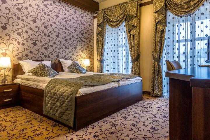 General 6 of 50