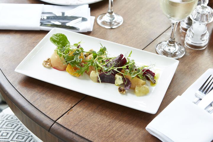 Dining 43 of 56
