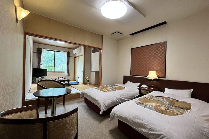 Room 11 of 57
