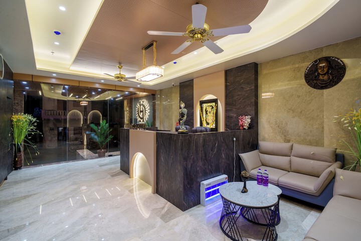 Room 42 of 48