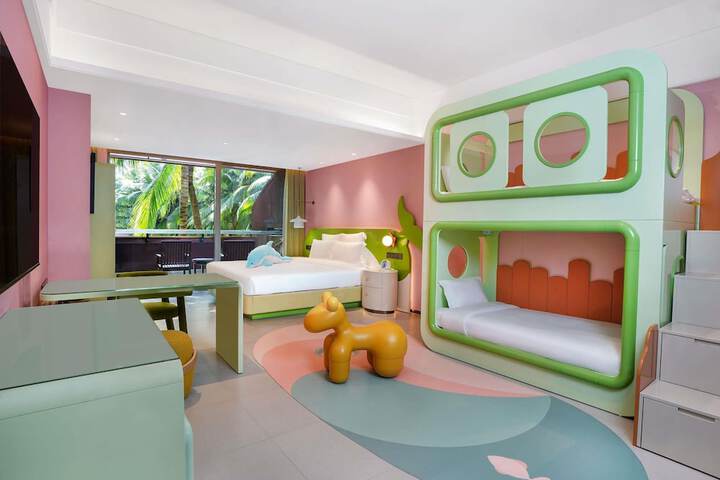 Room 22 of 135