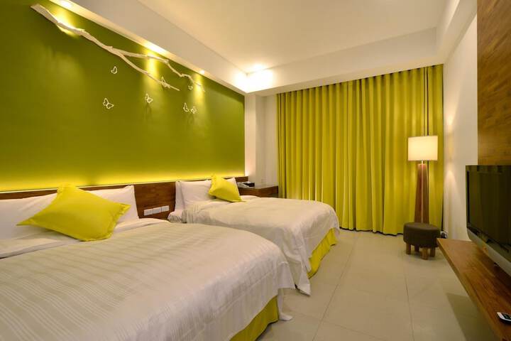 Room 14 of 39