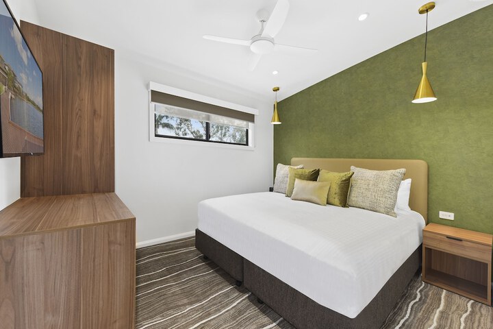 Room 15 of 65