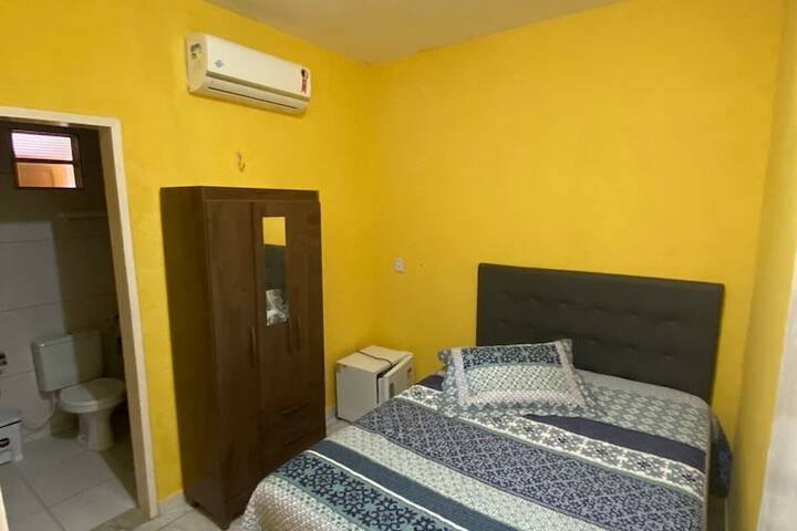 Room 4 of 30