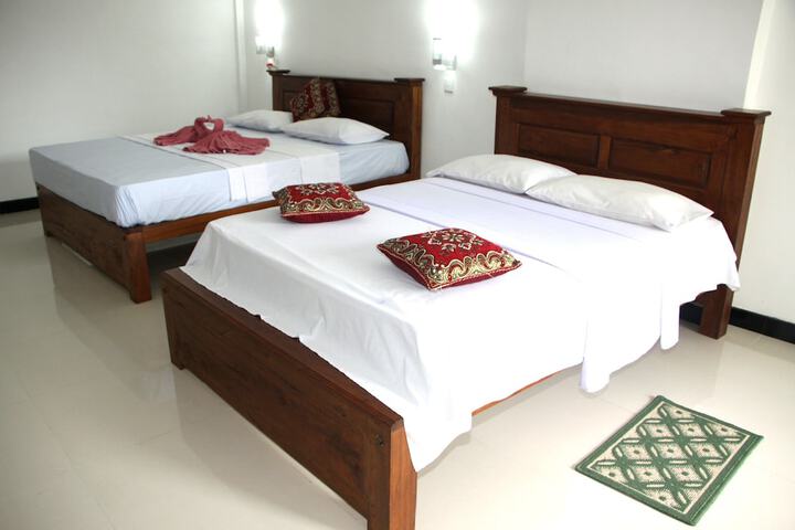 Room 5 of 67