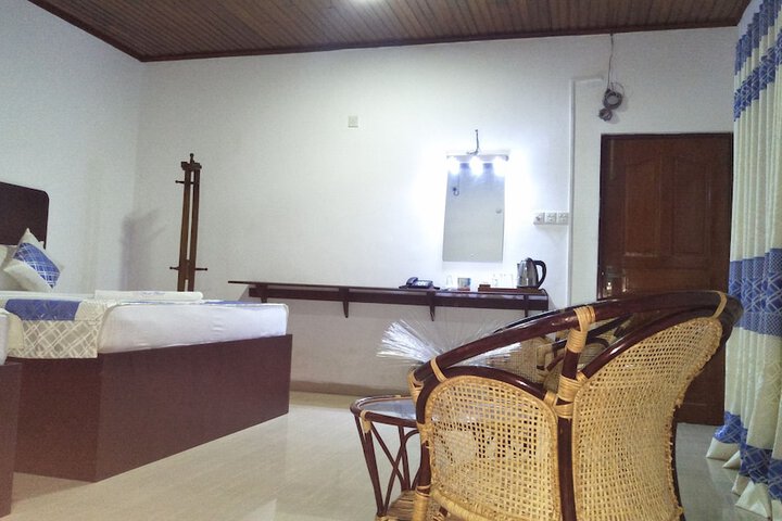 Room 2 of 14