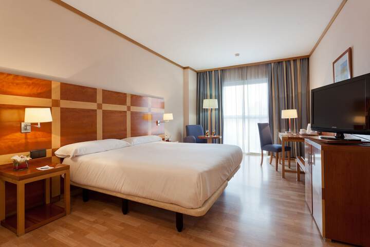 Room 29 of 145