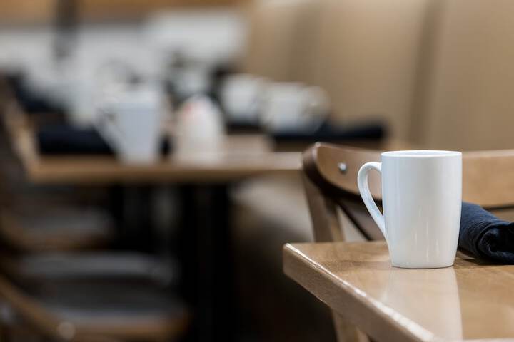 Breakfast area