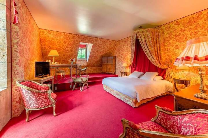 Room 12 of 49