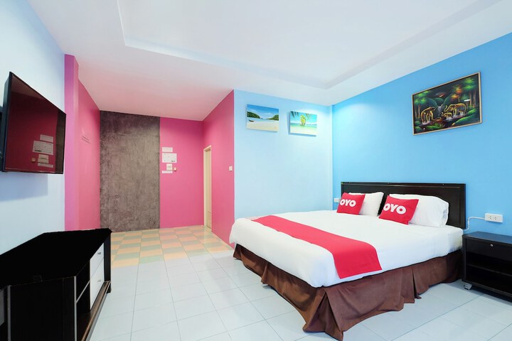 Room 6 of 31