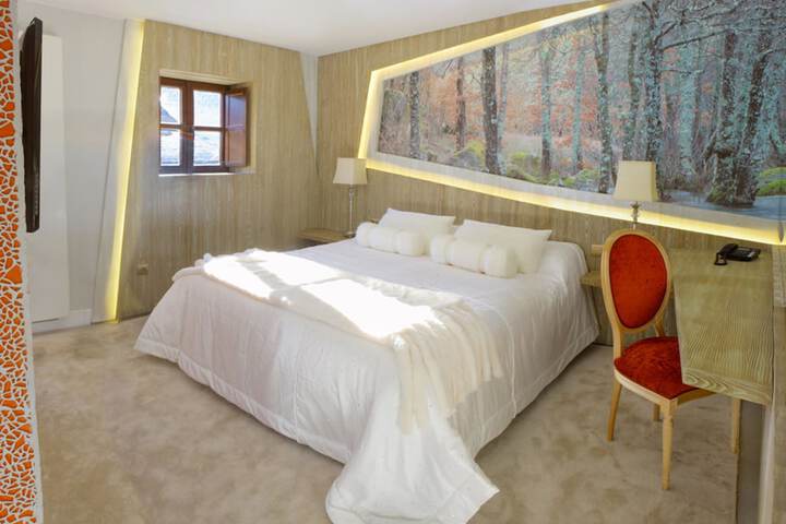 Room 15 of 47