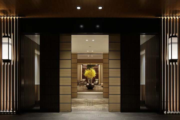 Hotel 2 of 120