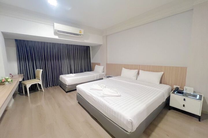 Room 25 of 56
