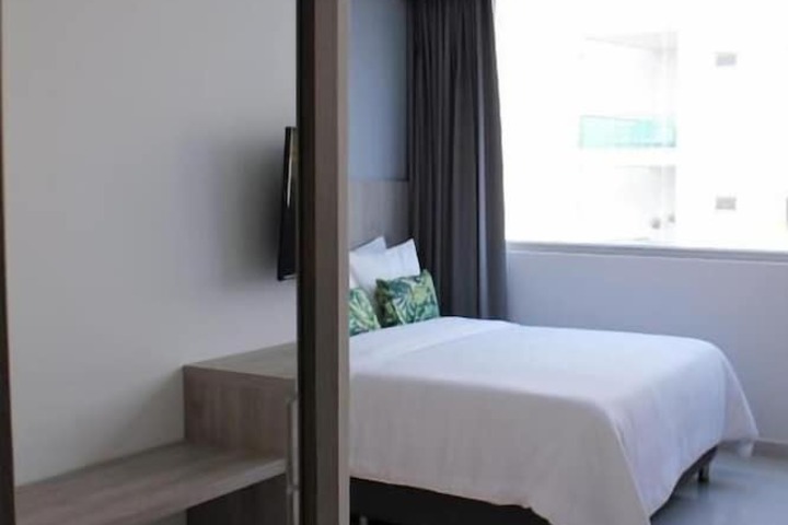 Room 9 of 45