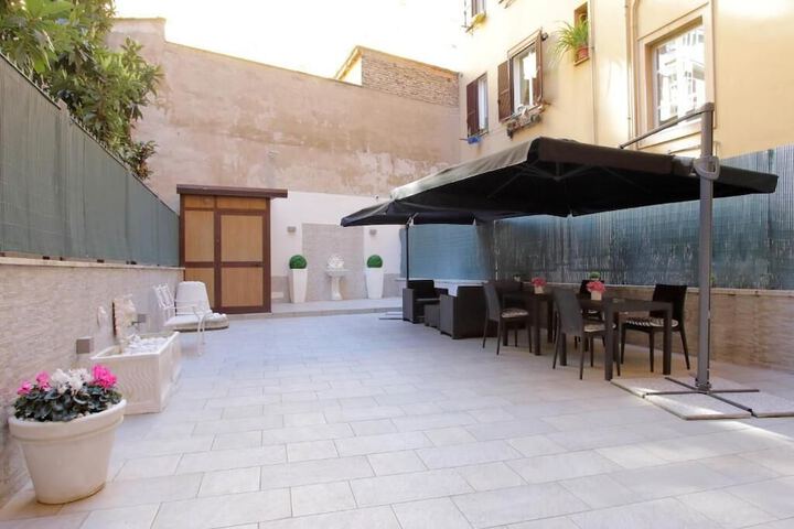 Terrace/Patio 31 of 51