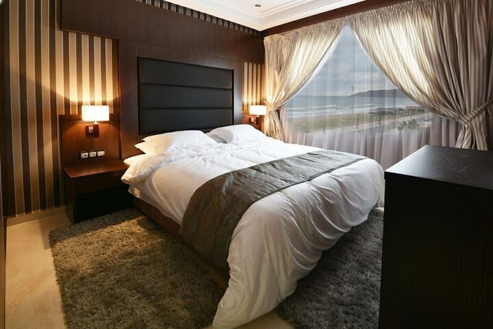 Room 7 of 15