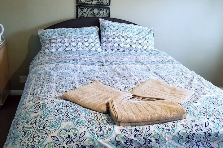 Room 3 of 7