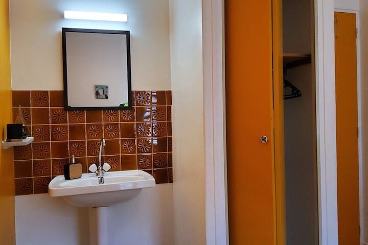 Room 15 of 39