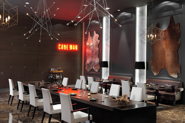 Dining 132 of 196