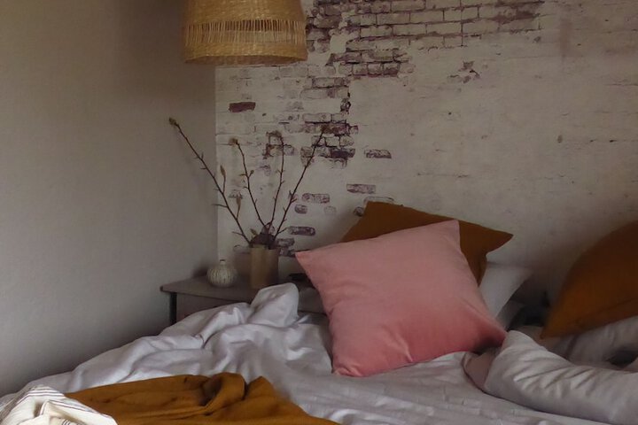 Room 18 of 112