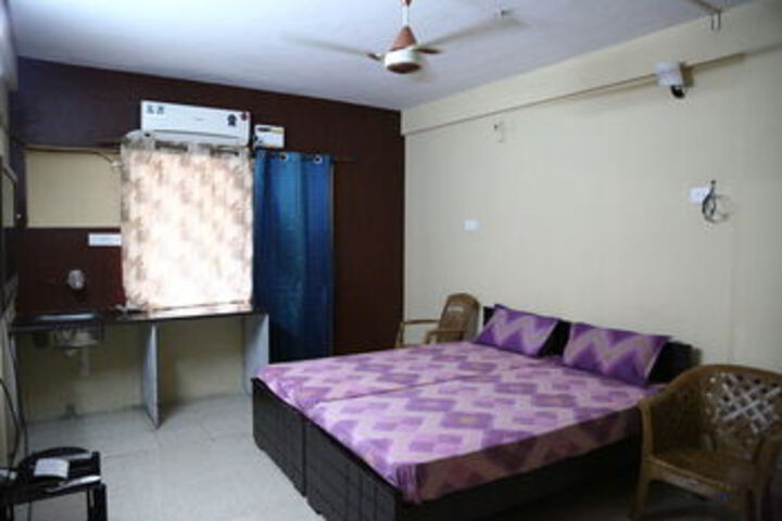 Room 26 of 36