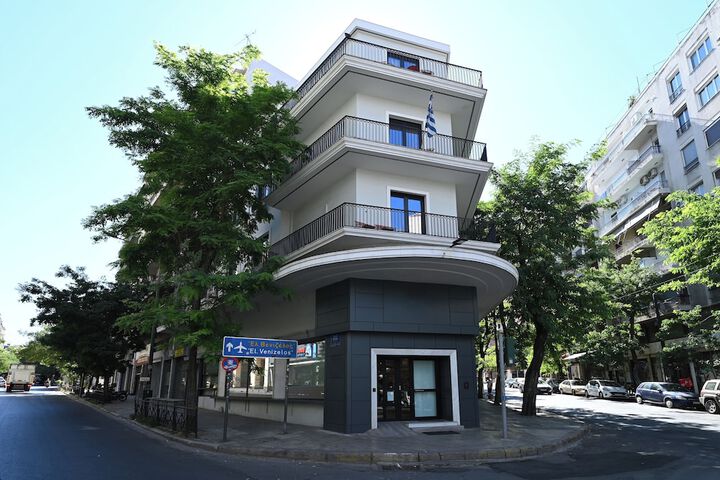 Urban Core Residence