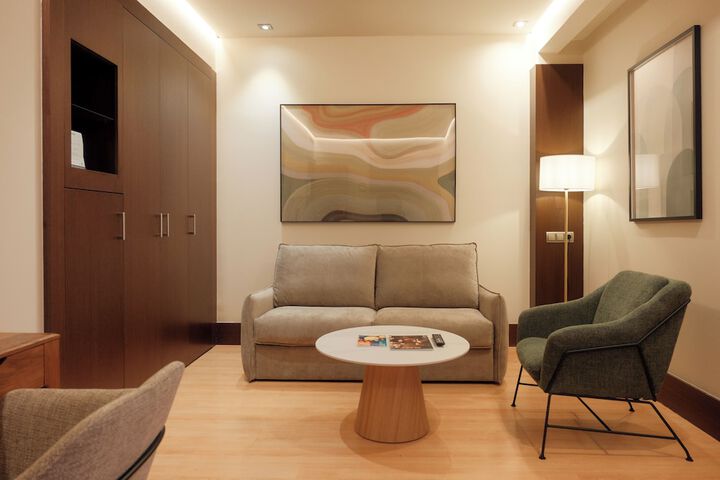 Room 38 of 105